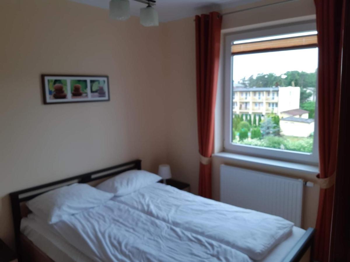 Apartament W Bursztynowych Komnatach Дарлово Экстерьер фото